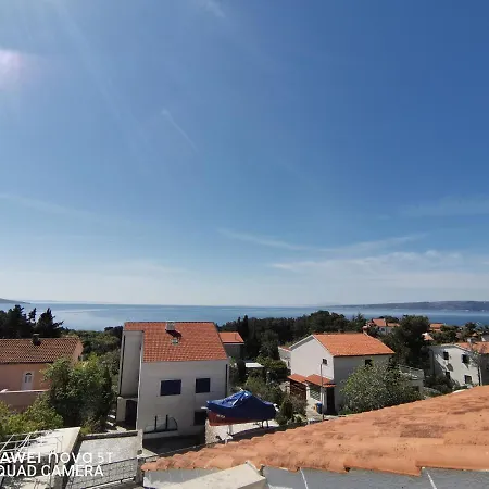 Albert Krk Apartman *