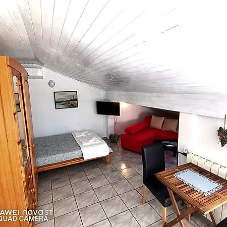 Krk Apartament *